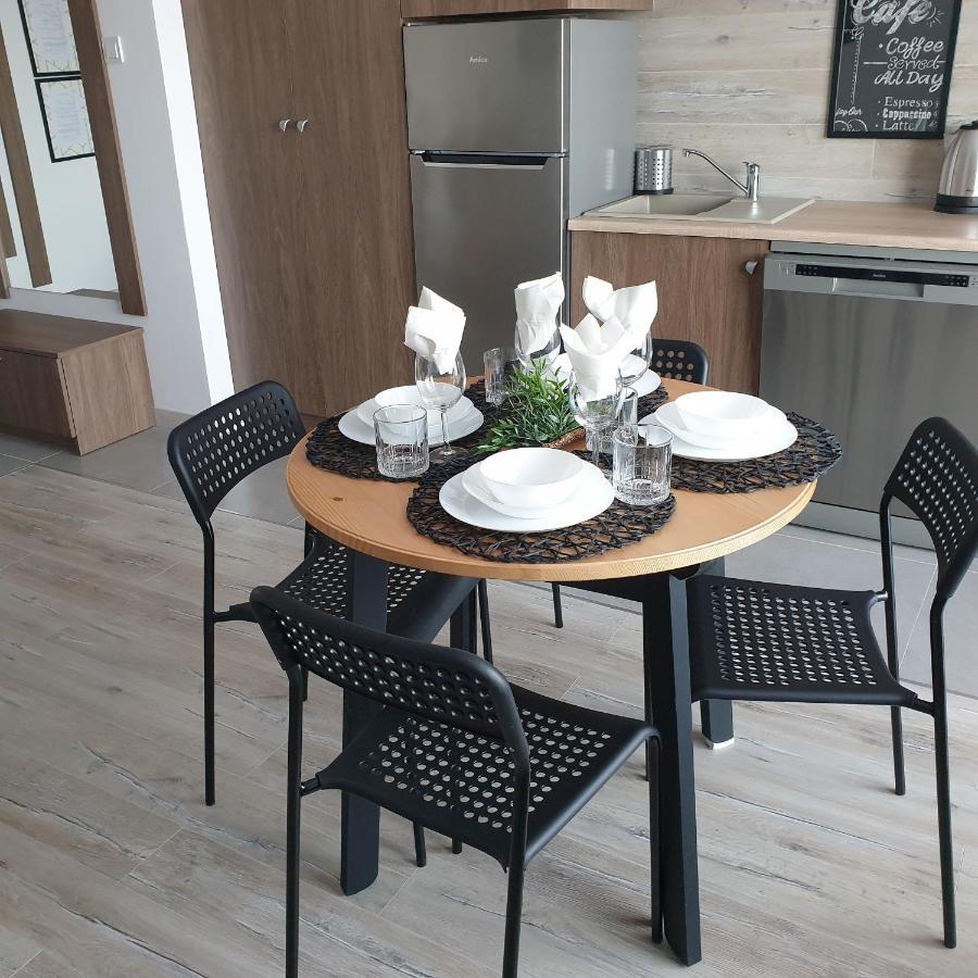 Q Apart Coral - Studio, Manufaktura, Parking Gratis, Tv Max, Fv, Gwarancja Zadowolenia Appartement Łódź Buitenkant foto